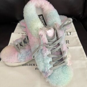 NWT Golden Goose Superstar Sabot
Rainbow Multi Shearling Mule Sneakers